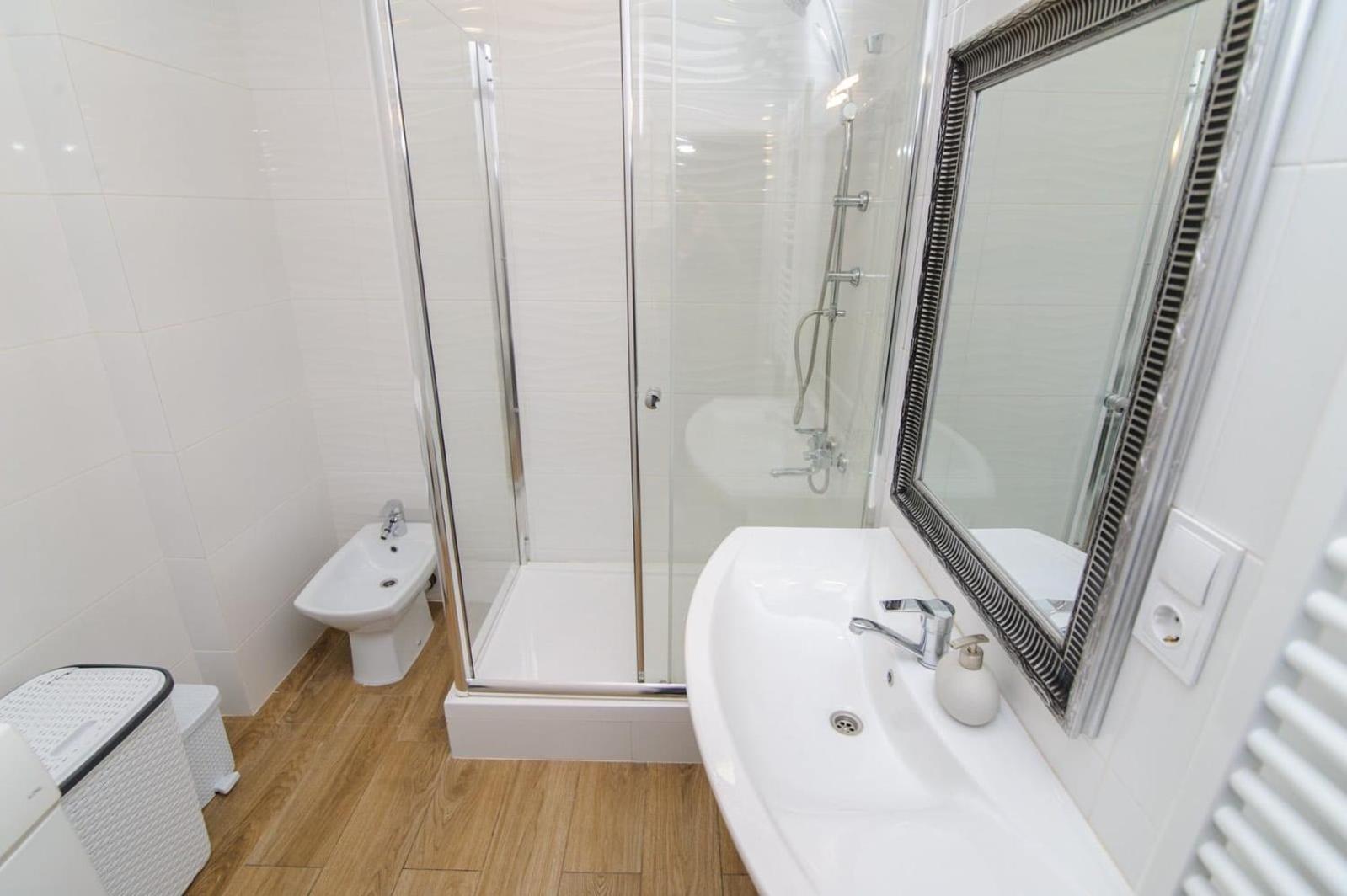 Grand Central Apartment 2 Bedrooms Κισινάου Εξωτερικό φωτογραφία
